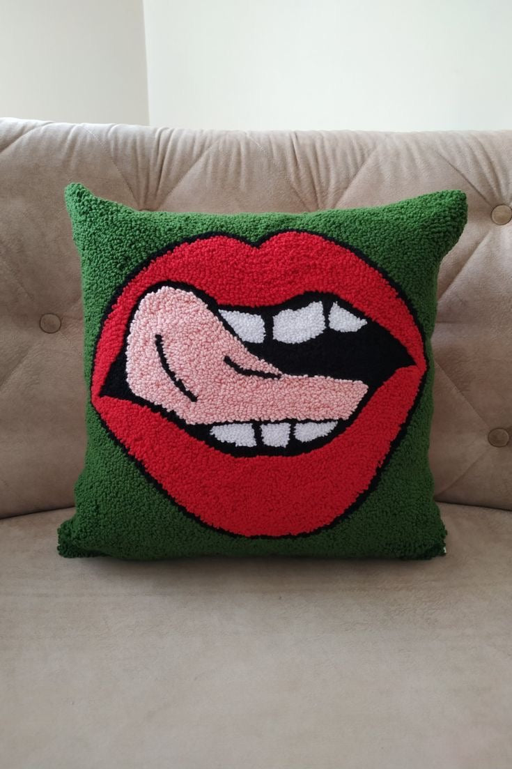 Crazy lips throw pillow