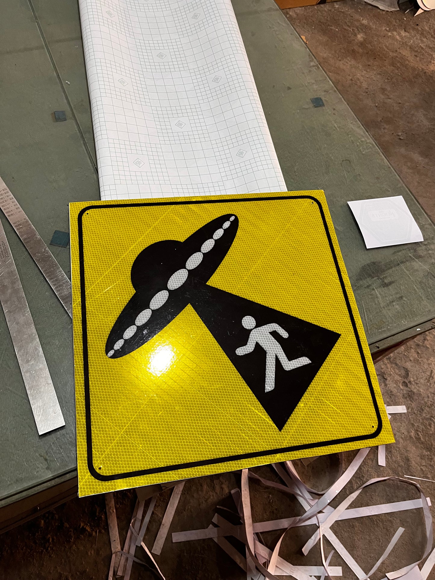 UFO custom traffic sign